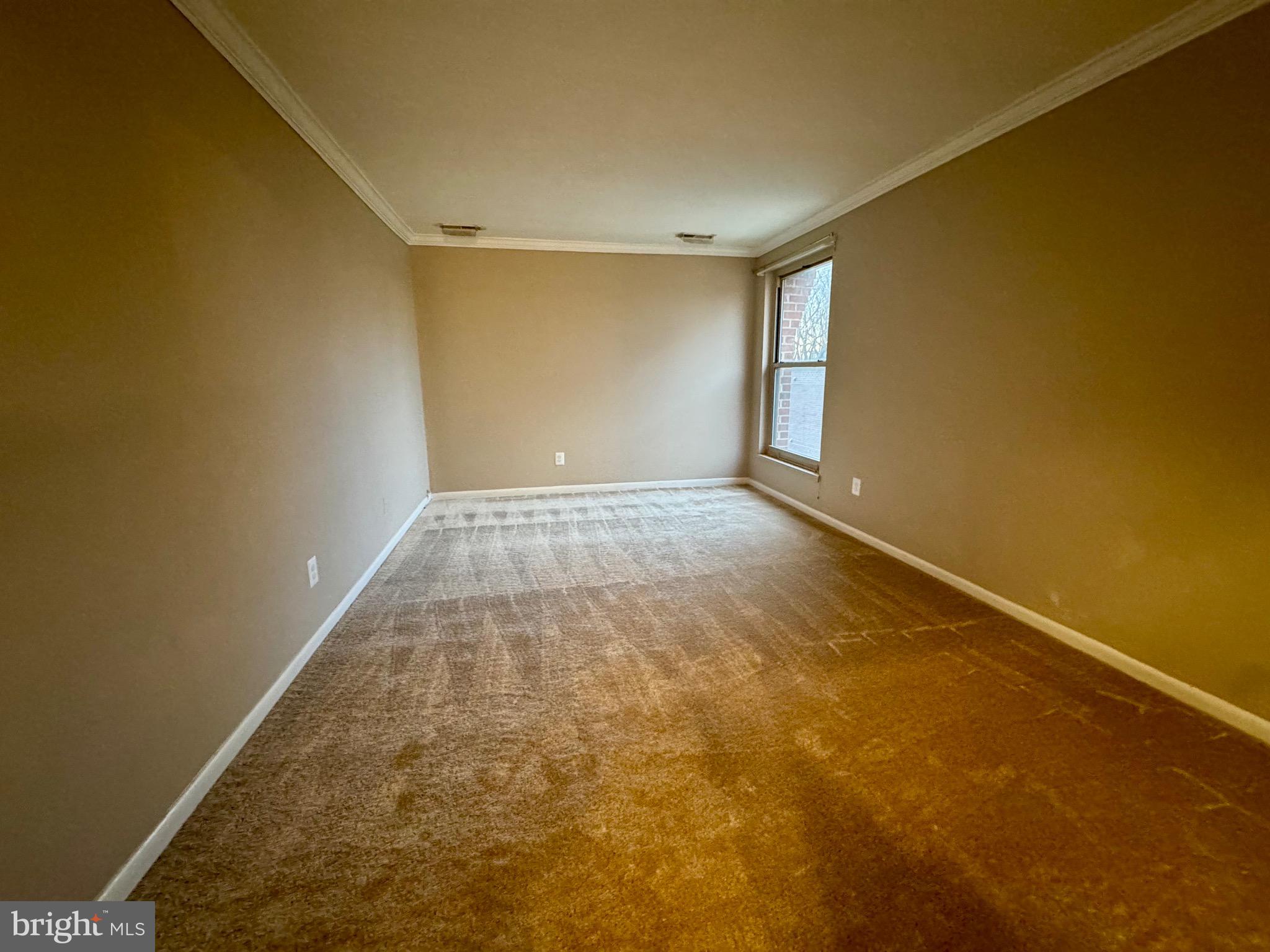 8300 Tobin Road, Unit 31 Annandale, VA 22003 - Photo 5 of 16 Gallery Image 5
