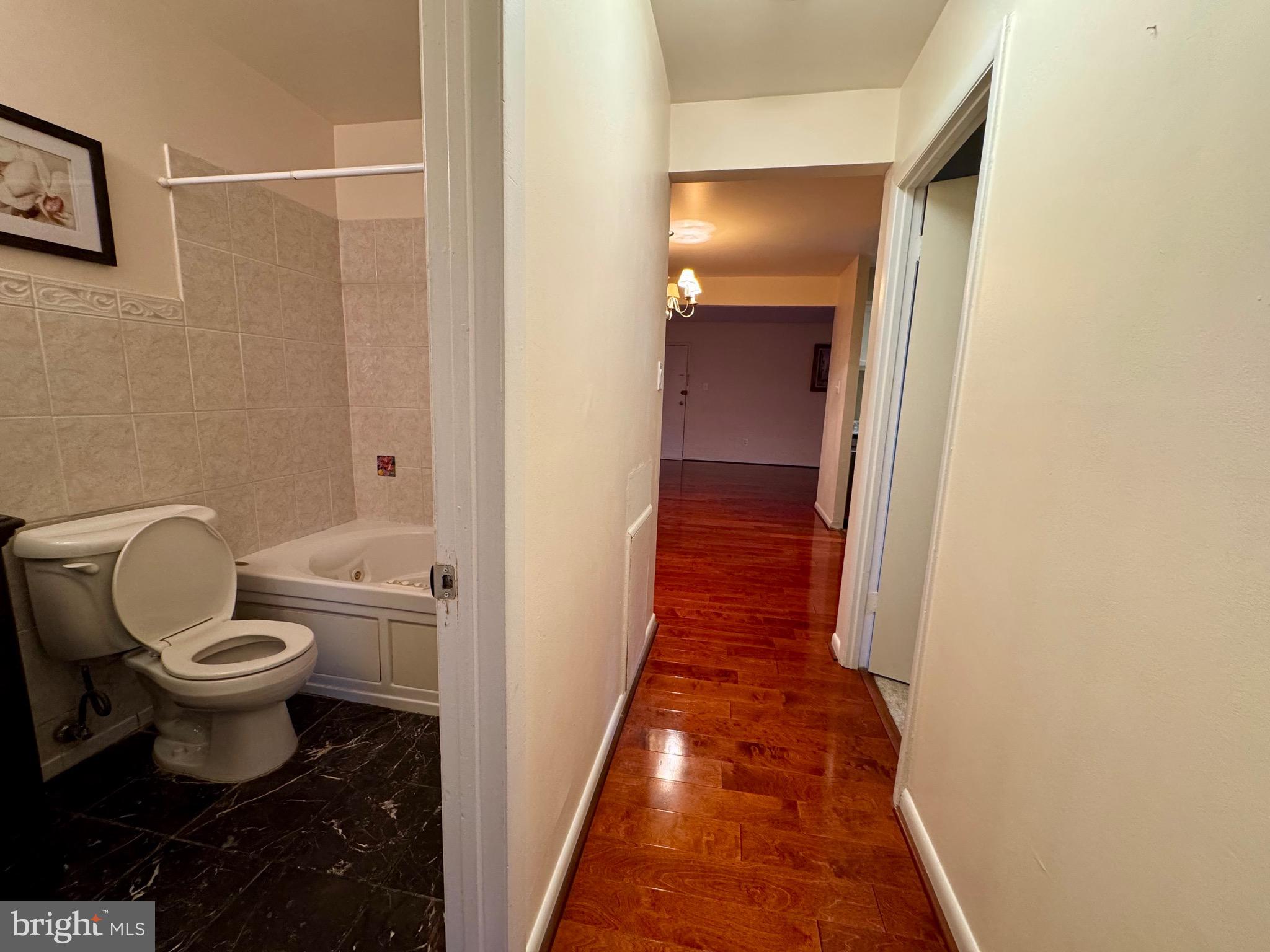 8300 Tobin Road, Unit 31 Annandale, VA 22003 - Photo 7 of 16 Gallery Image 7