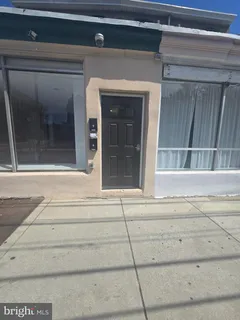 $1,850 | 5925 Ridge Avenue, Unit 5, Philadelphia, PA 19128