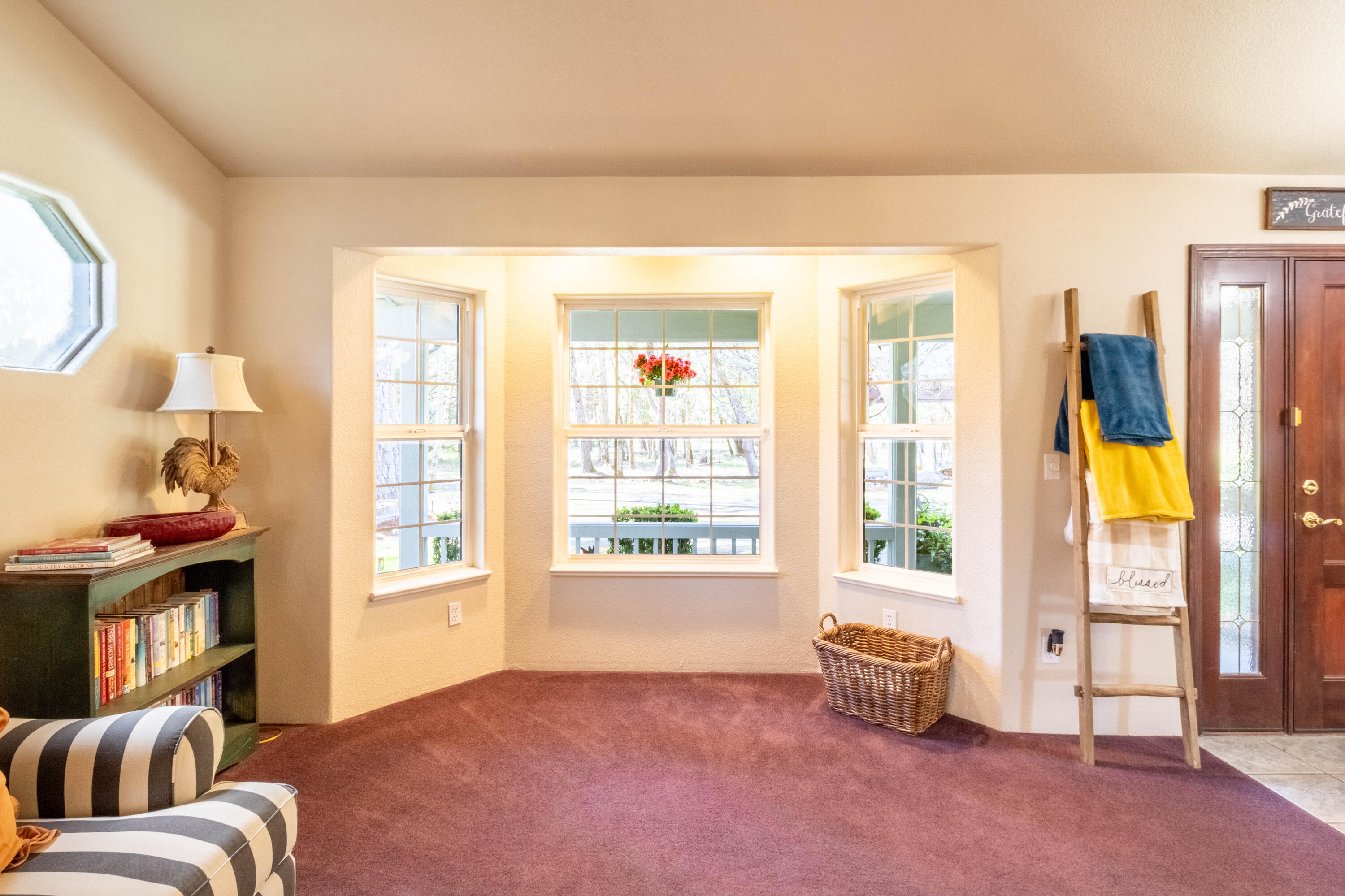 185 Starflower Way Merlin, OR 97532 - Photo 6 of 62