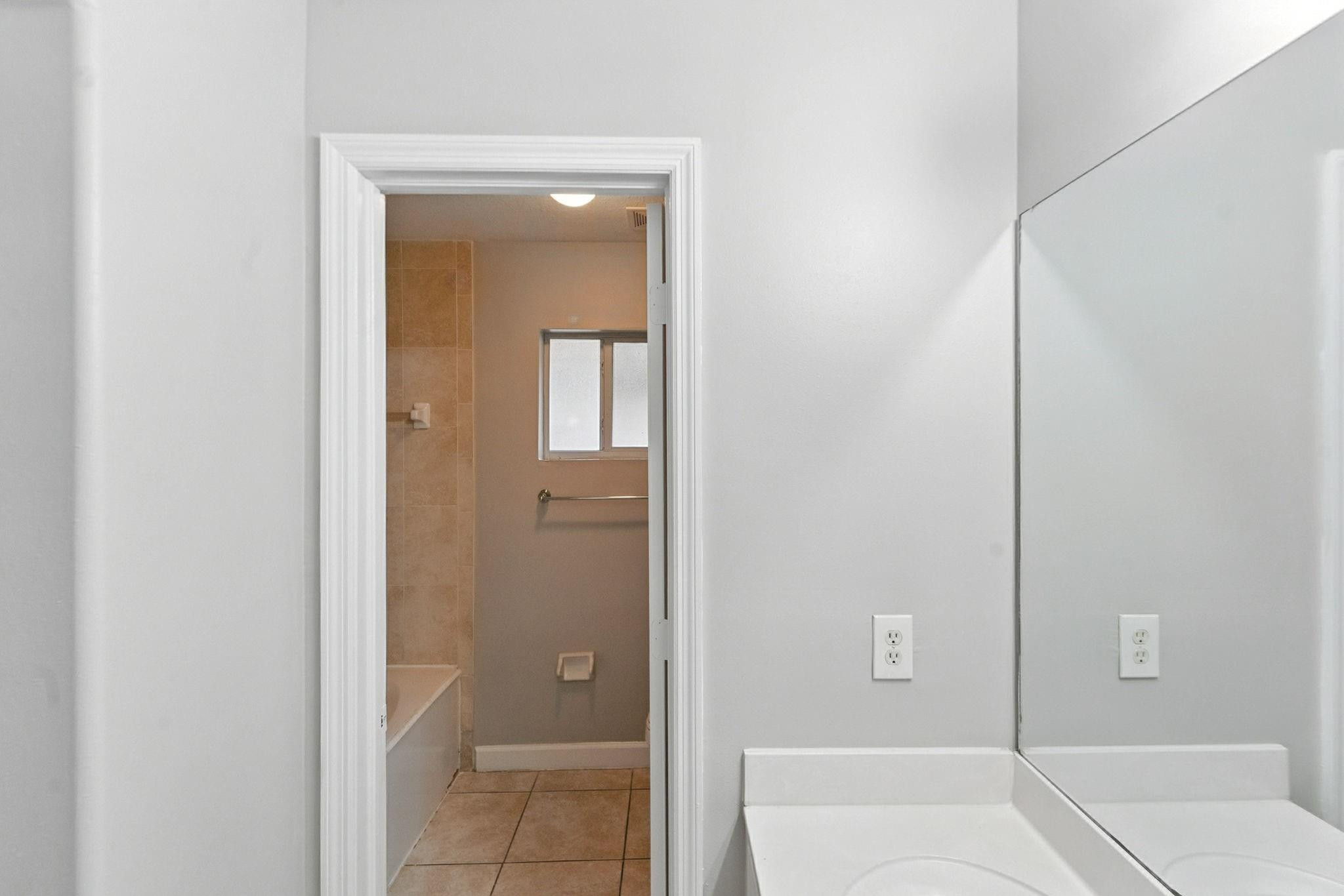 25355 Southwest 135th Court Homestead, FL 33032 - Photo 20 of 40