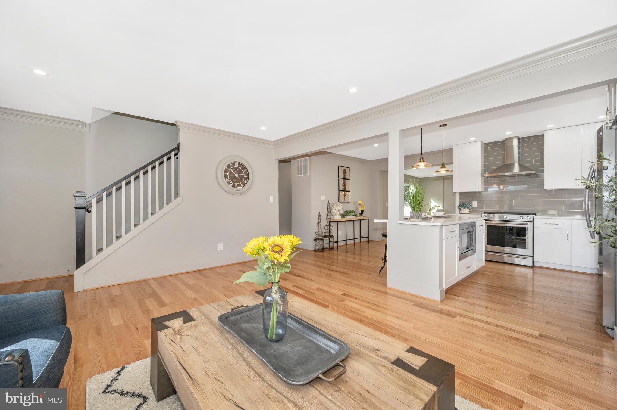 10104 Renfrew Road Silver Spring, MD 20901 - Photo 2 of 44
