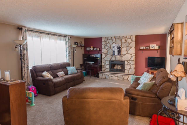 904 South Edgerton Road Spokane, WA 99212 - Photo 3 of 20