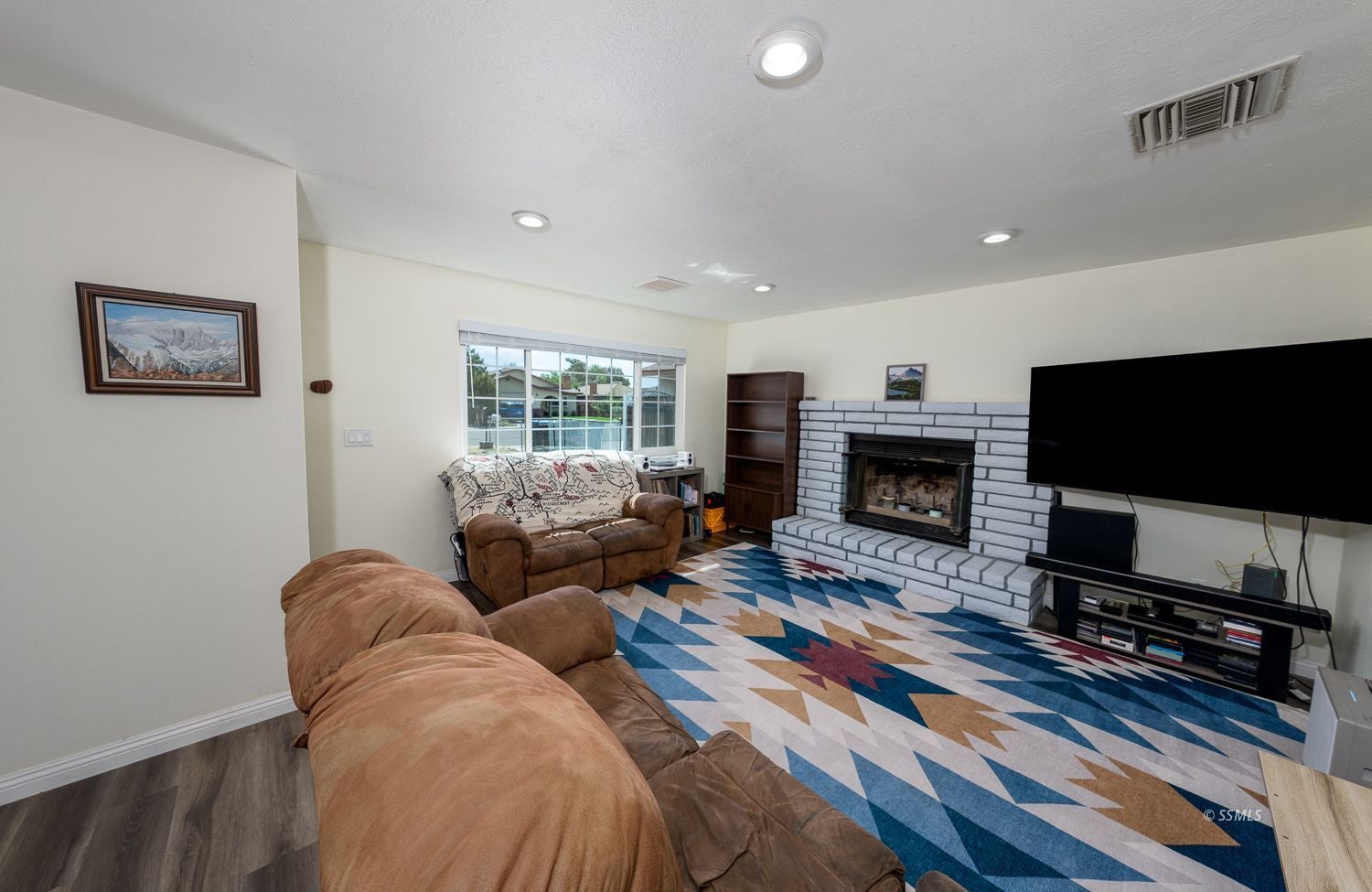 409 South Fountain Street Ridgecrest, CA 93555 - Photo 8 of 29 Gallery Image 8