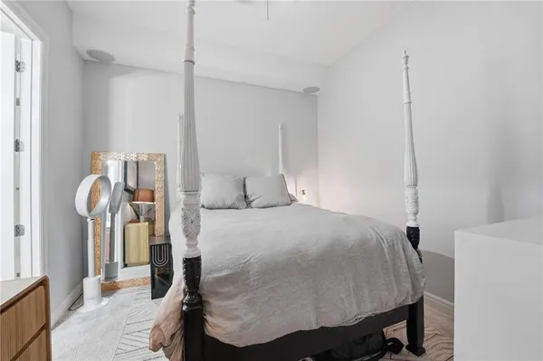 $389,500 | 1101 Walnut Street, Unit 907, Kansas City, MO 64106