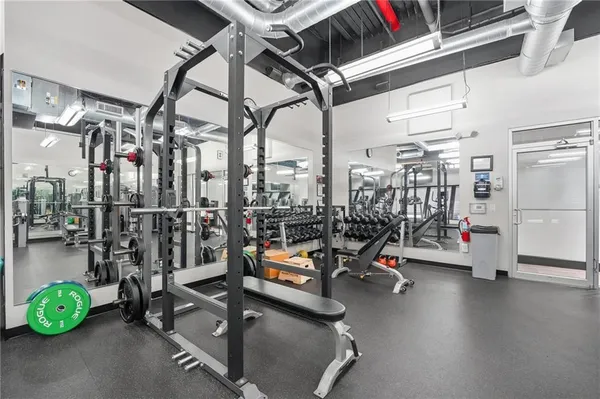 $389,500 | 1101 Walnut Street, Unit 907, Kansas City, MO 64106