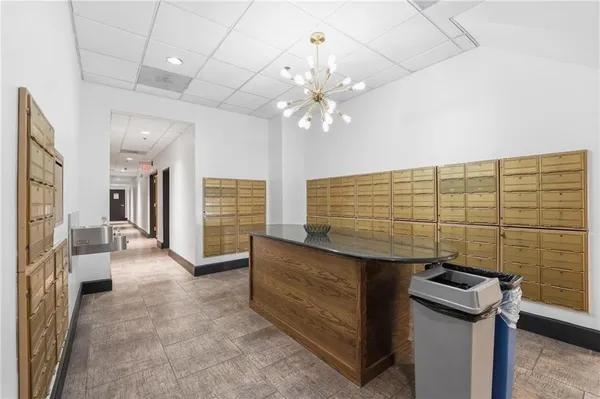 $389,500 | 1101 Walnut Street, Unit 907, Kansas City, MO 64106