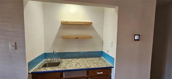 $2,700 | 621 New Hope Road East, New Hope, TX 75071