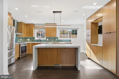 $3,600 | 3700 Emily Street, Kensington, MD 20895