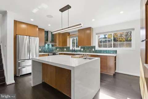 $3,600 | 3700 Emily Street, Kensington, MD 20895