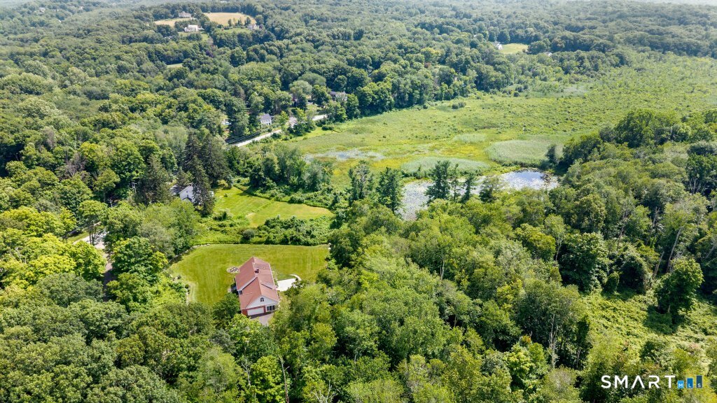 60 Shepard Hill Road Newtown, CT 06470 - Photo 7 of 37