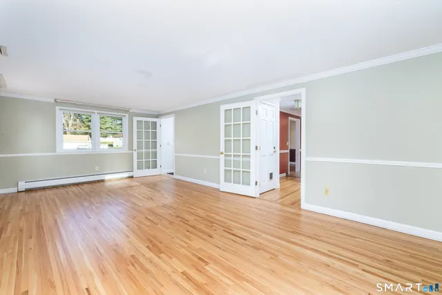 $500,000 | 6 Chaffee Lane, Unionville, CT 06085