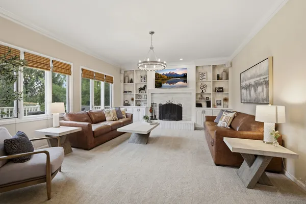 $1,200,000 | 5701 Churchill Lane, Libertyville, IL 60048