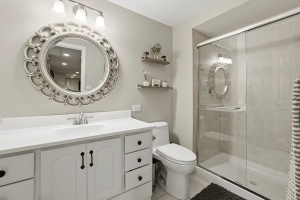 $1,200,000 | 5701 Churchill Lane, Libertyville, IL 60048
