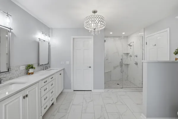 $1,200,000 | 5701 Churchill Lane, Libertyville, IL 60048