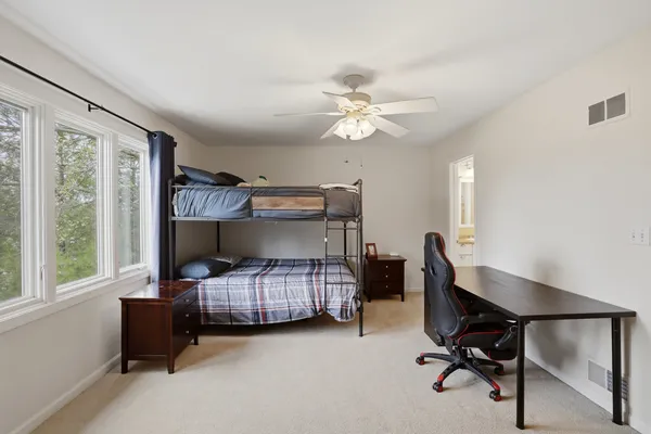$1,200,000 | 5701 Churchill Lane, Libertyville, IL 60048