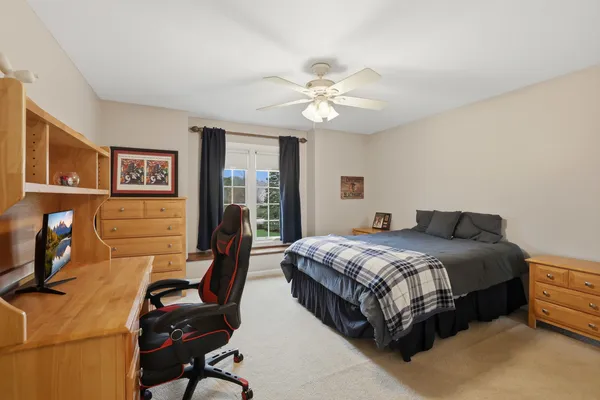 $1,200,000 | 5701 Churchill Lane, Libertyville, IL 60048