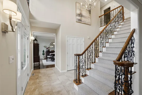 $1,200,000 | 5701 Churchill Lane, Libertyville, IL 60048