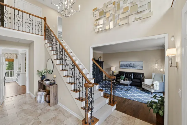 $1,200,000 | 5701 Churchill Lane, Libertyville, IL 60048