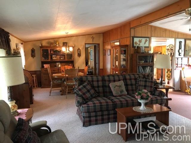 4295 Thompson Road Florence, WI 54121 - Photo 7 of 42 Gallery Image 7