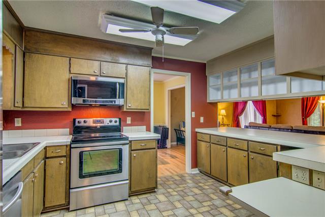 1145 Loftin Road Columbia, TN 38401 - Photo 8 of 19