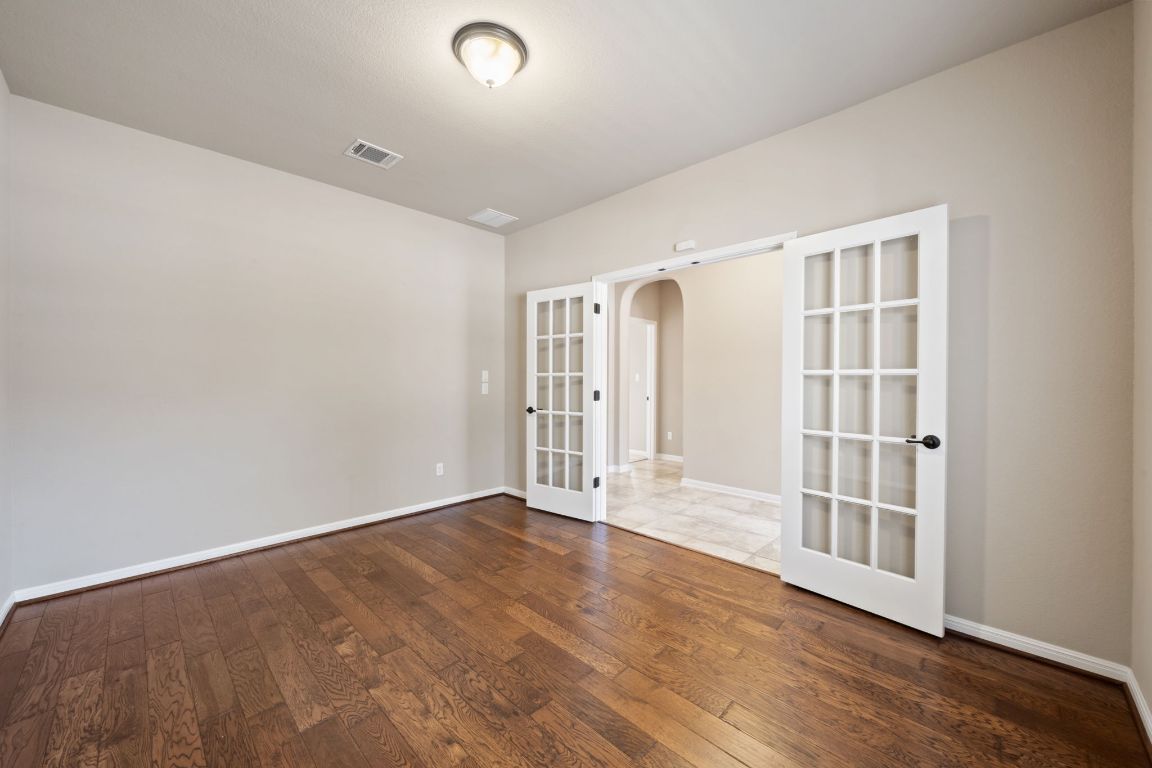 209 Rock Vista Run Austin, TX 78737 - Photo 7 of 40