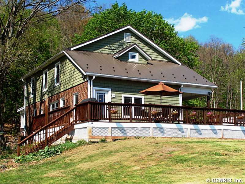Exterior Back. Four Bedroom, 1.5 bath, captivating