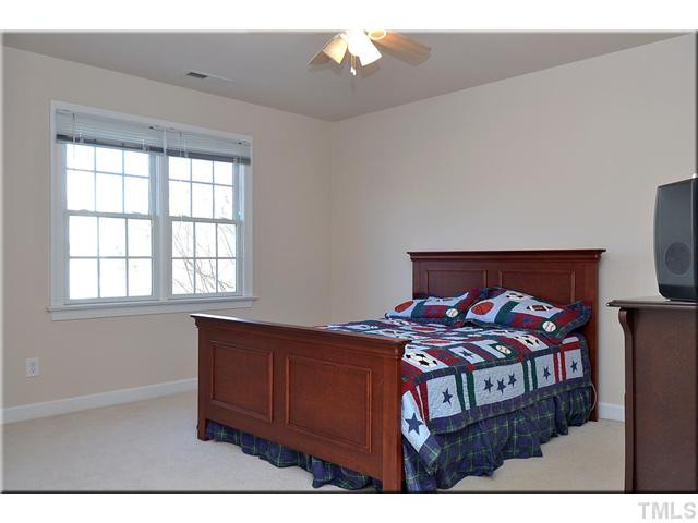 5133 Killarney Hope Drive Raleigh, NC 27613 - Photo 18 of 25 Bedroom
