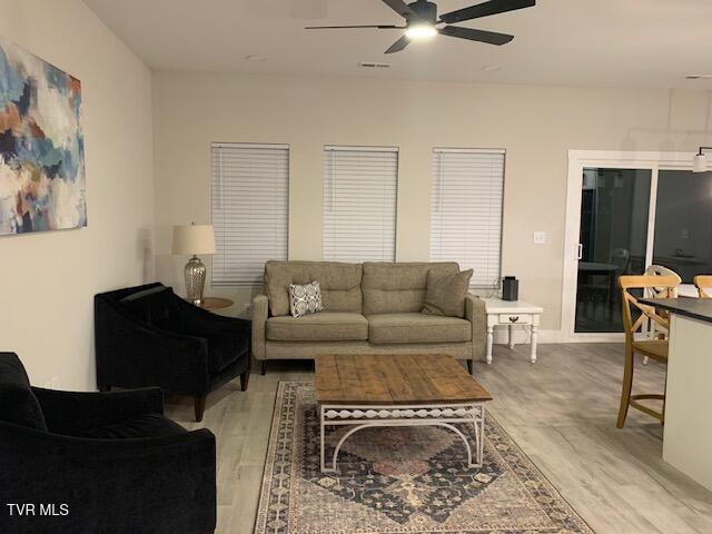 705 North Main Avenue Erwin, TN 37650 - Photo 2 of 10 IMG_7587