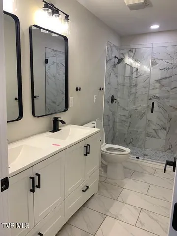 $2,000 | 705 North Main Avenue, Erwin, TN 37650