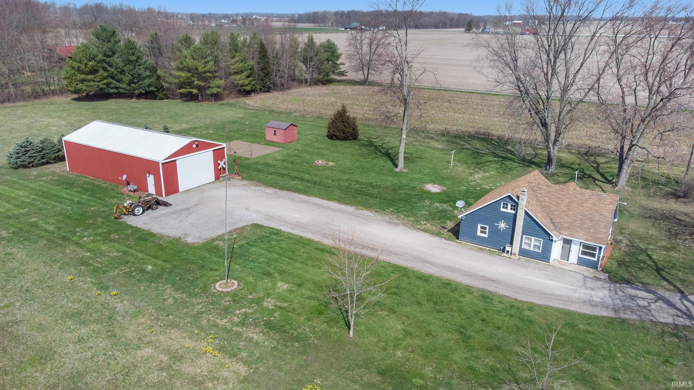 66491 Beech Road Wakarusa, IN 46573 - Photo 3 of 27