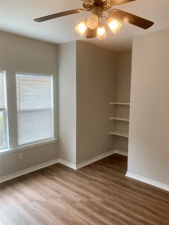 $2,800 | 2809 Winnie Street, Unit REAR, Galveston, TX 77550