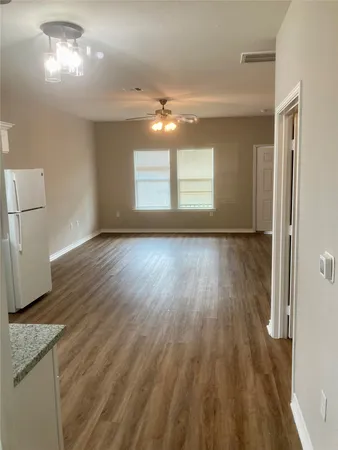 $2,800 | 2809 Winnie Street, Unit REAR, Galveston, TX 77550