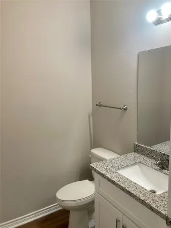 $2,800 | 2809 Winnie Street, Unit REAR, Galveston, TX 77550