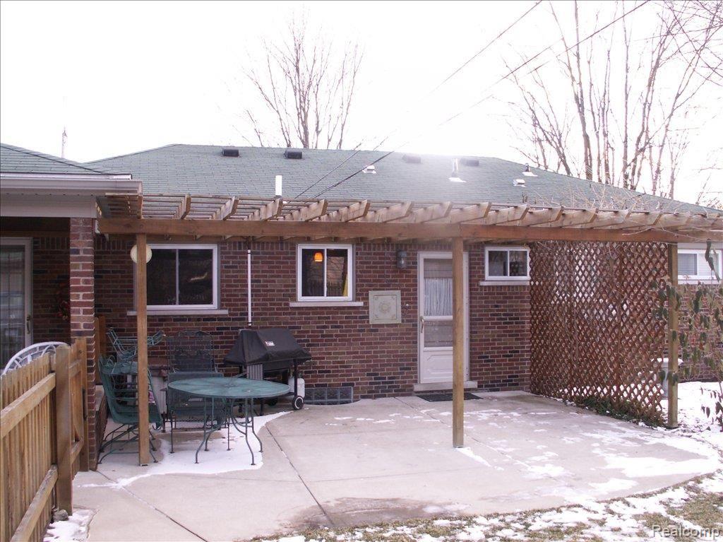 17136 Beverly Road Franklin, MI 48025 - Photo 7 of 15 132