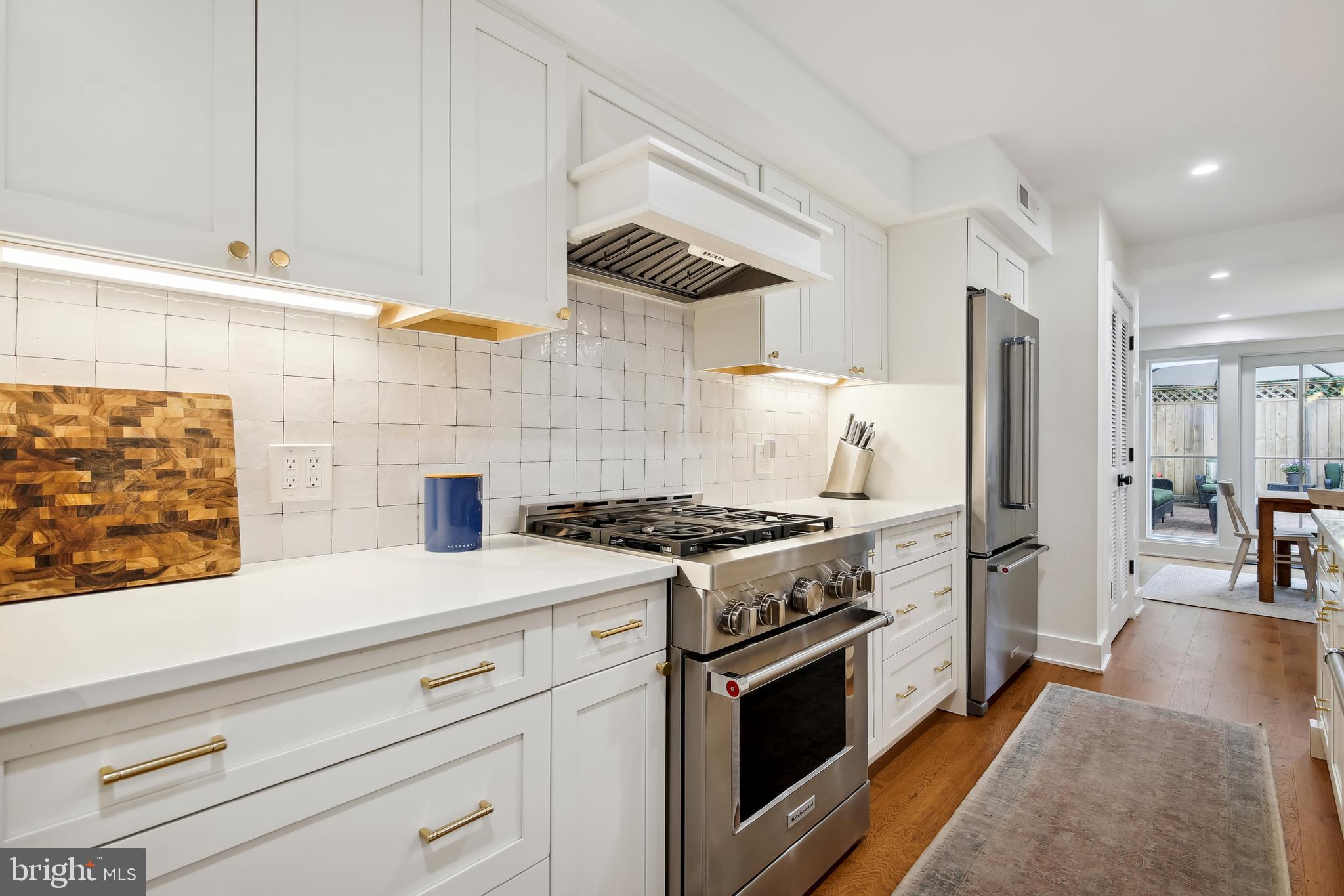 412 E Street Southeast Washington, DC 20003 - Photo 12 of 50