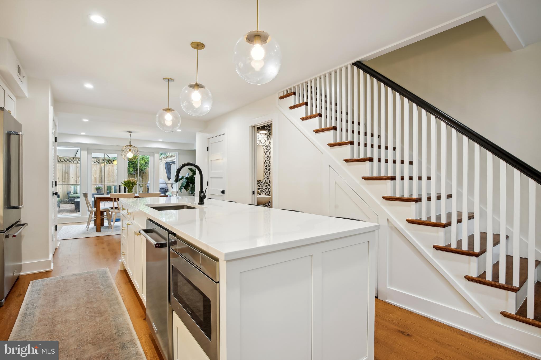 412 E Street Southeast Washington, DC 20003 - Photo 10 of 50