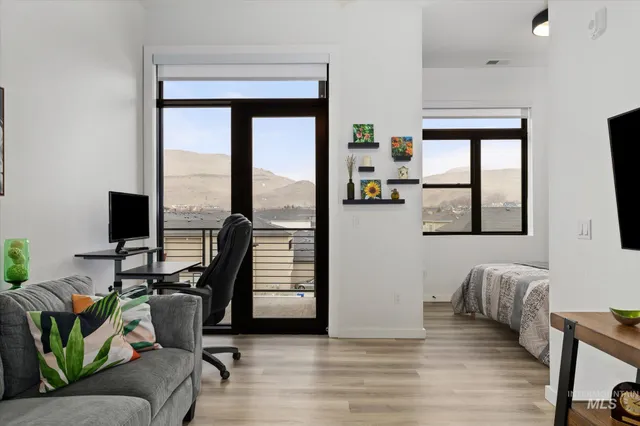 $350,000 | 3850 East Haystack Street, Unit 302, Boise, ID 83716