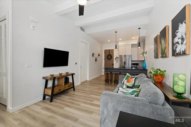 $350,000 | 3850 East Haystack Street, Unit 302, Boise, ID 83716