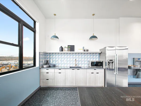 $350,000 | 3850 East Haystack Street, Unit 302, Boise, ID 83716