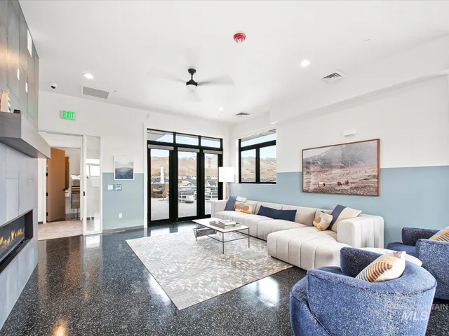 $350,000 | 3850 East Haystack Street, Unit 302, Boise, ID 83716