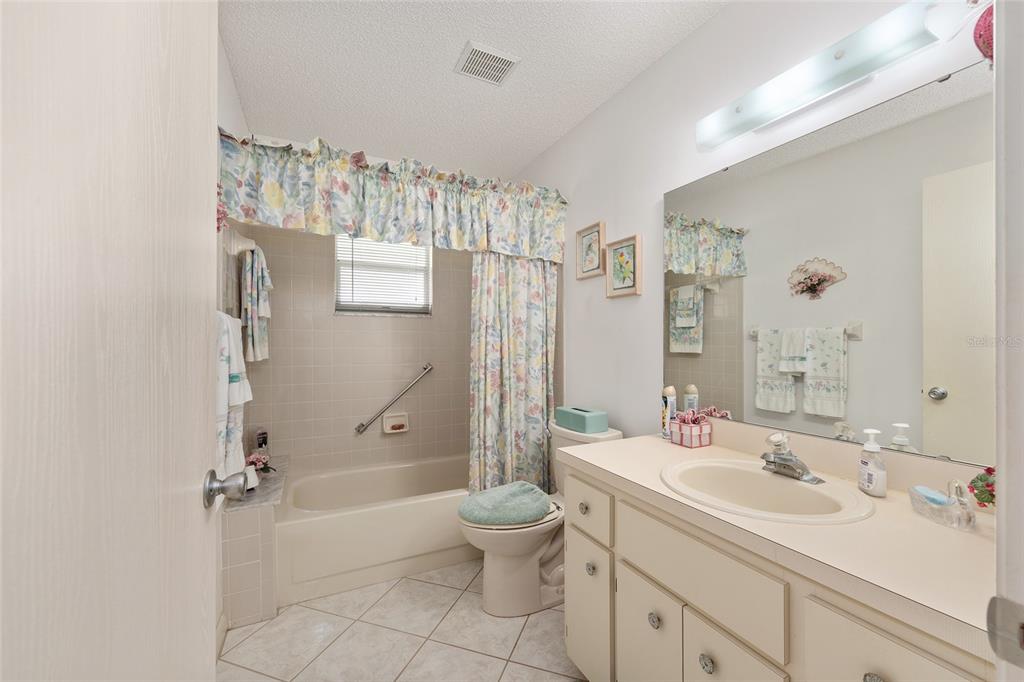 8796 Southwest 91 Street, Unit D Ocala, FL 34481 - Photo 33 of 41