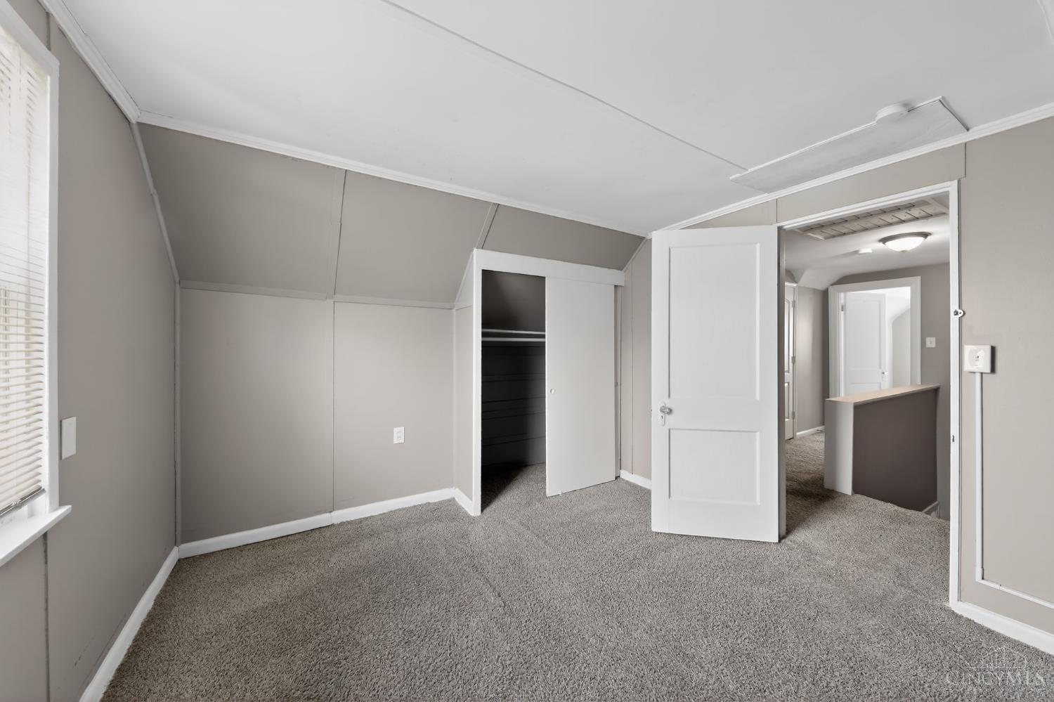 3022 North Bend Road Cincinnati, OH 45239 - Photo 18 of 27 Gallery Image 18