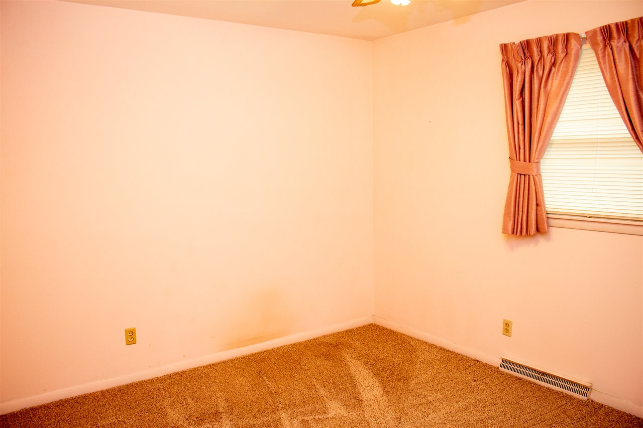 8638 Trudy Road Rockford, IL 61108 - Photo 13 of 22 Gallery Image 13