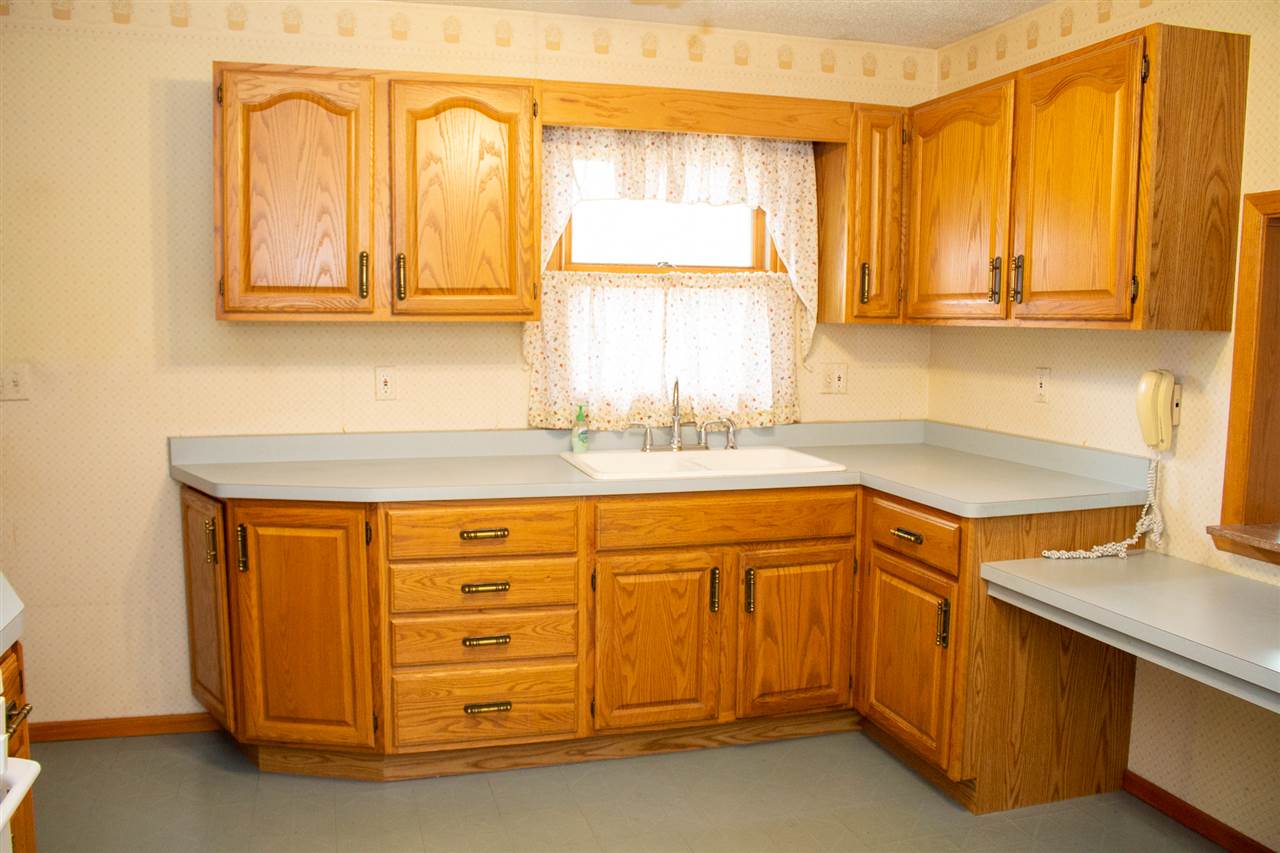 8638 Trudy Road Rockford, IL 61108 - Photo 6 of 22 Gallery Image 6