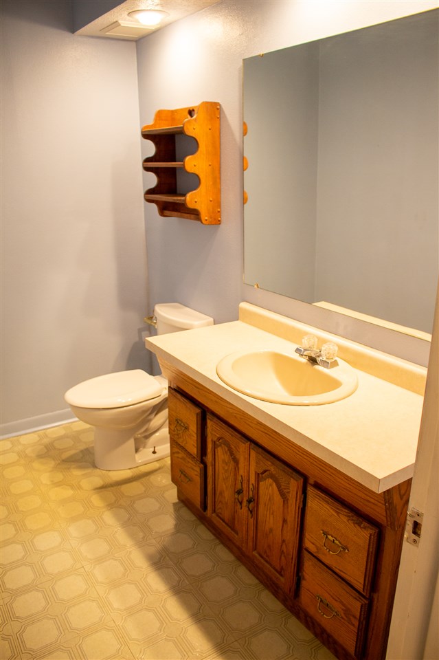 8638 Trudy Road Rockford, IL 61108 - Photo 10 of 22 Gallery Image 10