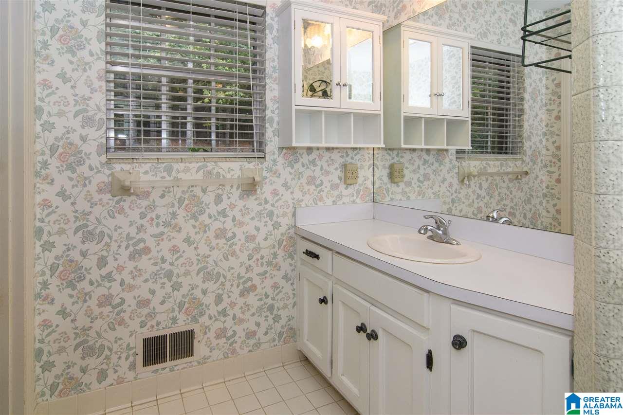 5412 Caldwell Mill Road Birmingham, AL 35242 - Photo 20 of 36