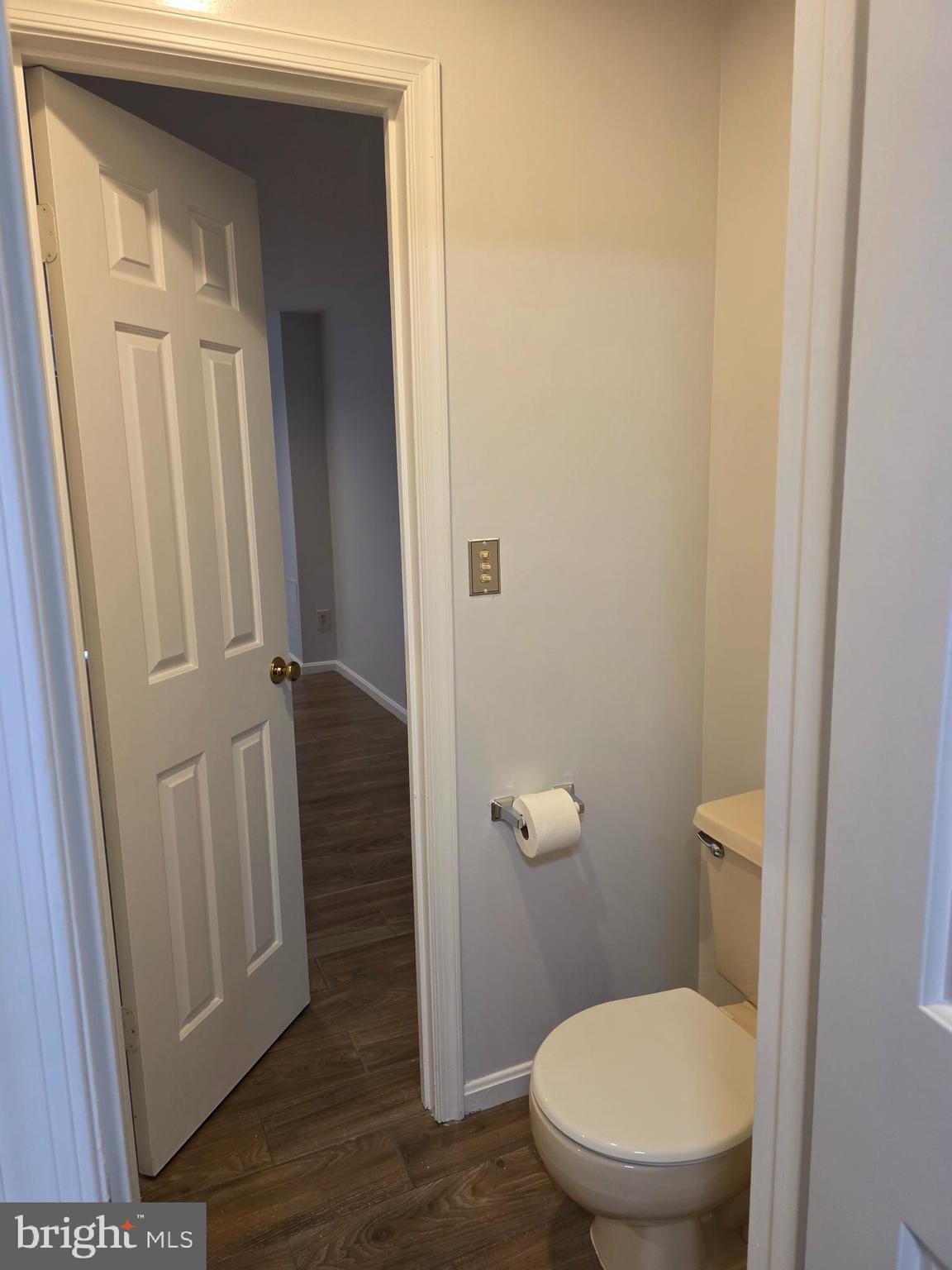 3928 9th Road South Arlington, VA 22204 - Photo 15 of 28 Gallery Image 15