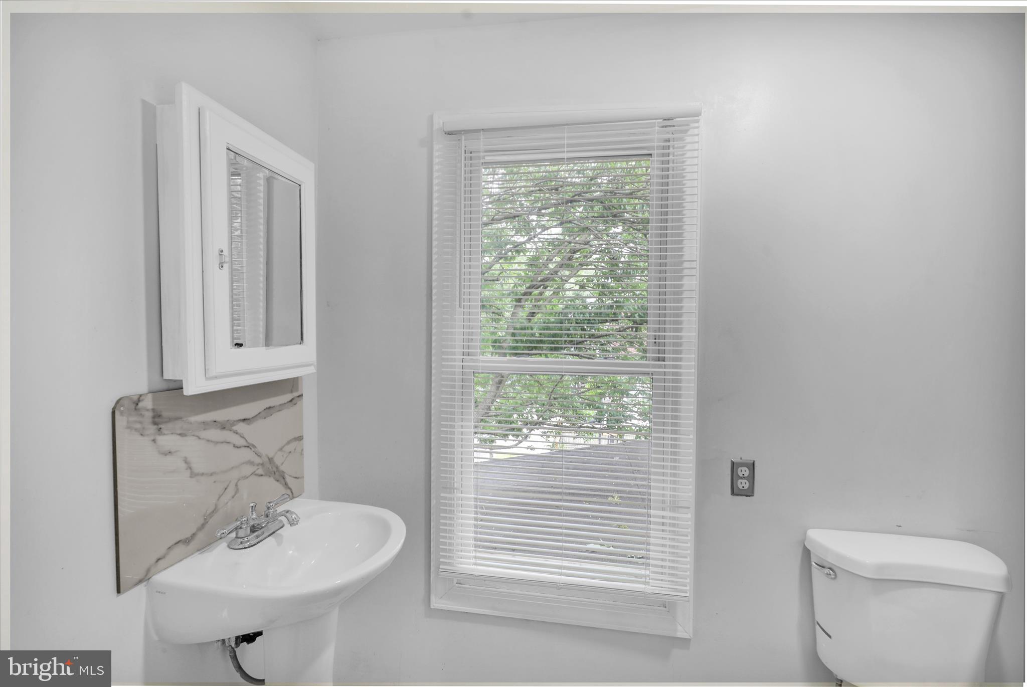 121 West Elm Street Reading, PA 19601 - Photo 24 of 27 360_6946