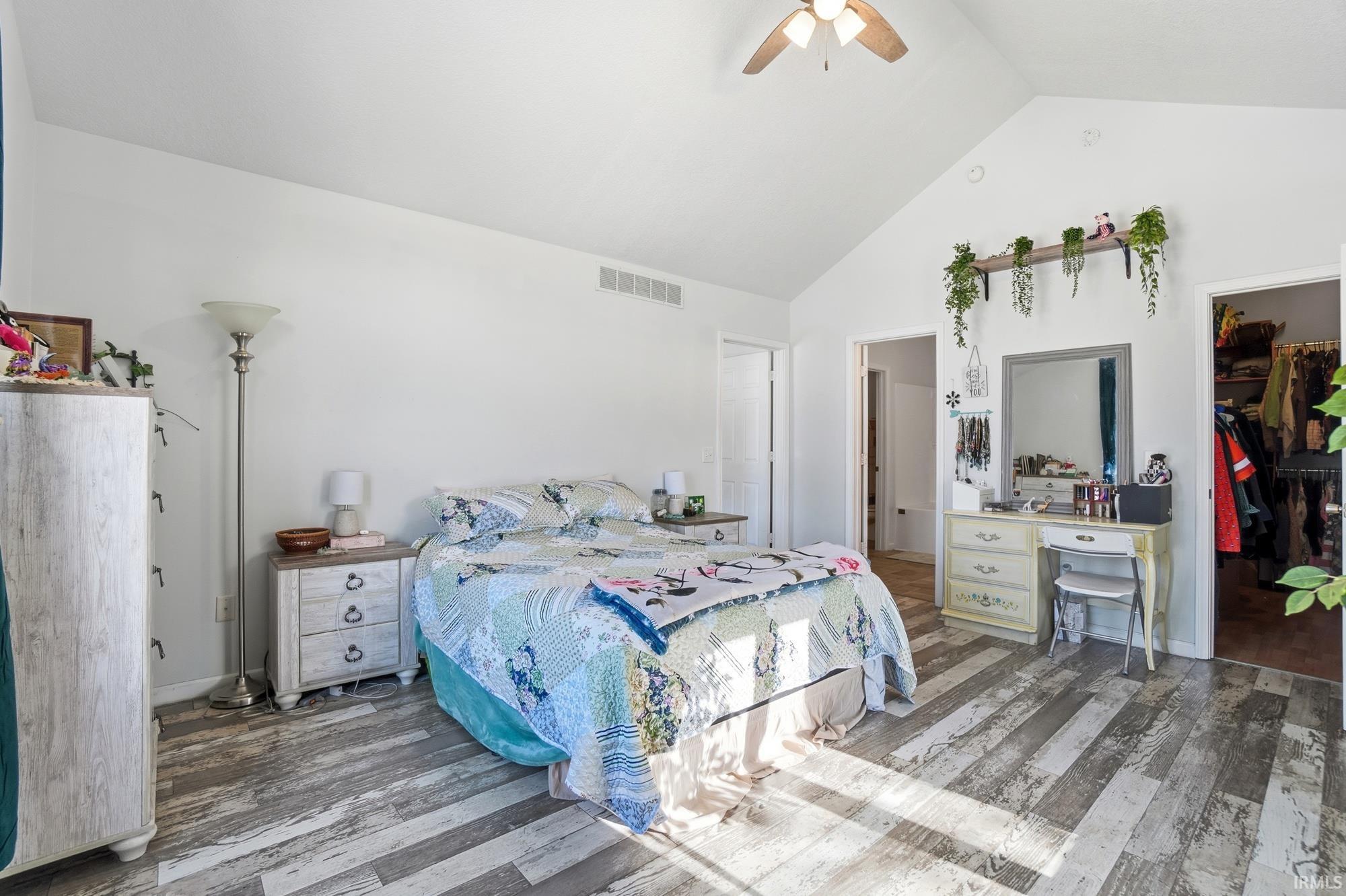 9832 Crown Point Drive Fort Wayne, IN 46804 - Photo 15 of 36